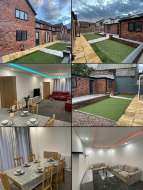 Citrine Suite 4 Bed House in Stoke on Trent